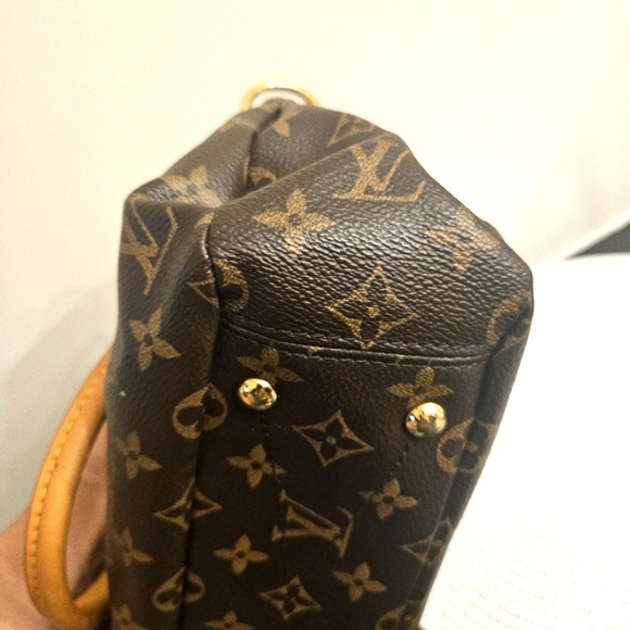 Louis Vuitton Pallas Monogram Canvas with Red Leather Trim - Picture 7 of 16